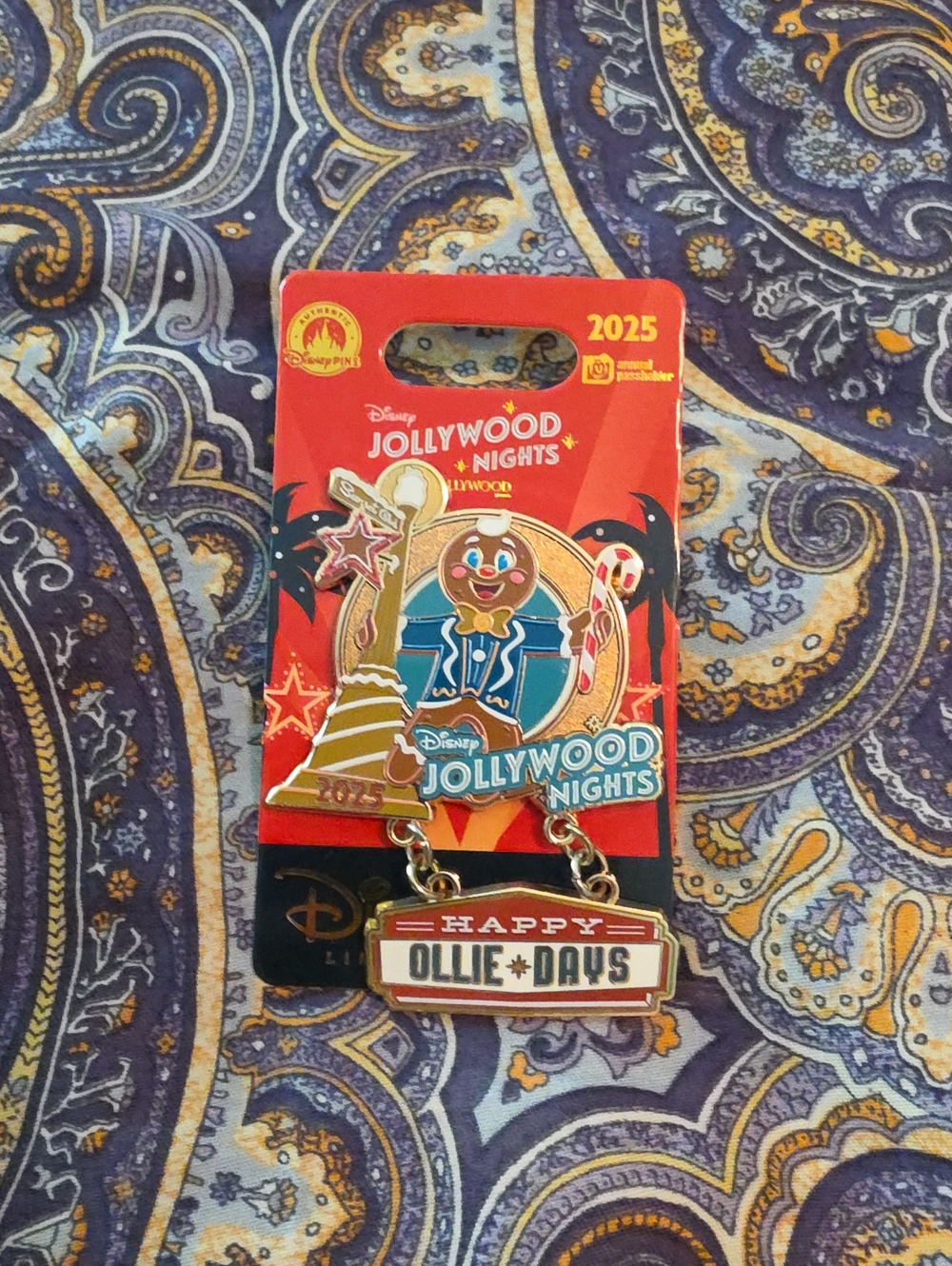 2025 Disney Parks Jollywood Nights Hollywood Studios Ollie Gingerbread AP Pin LR - Picture 1 of 2